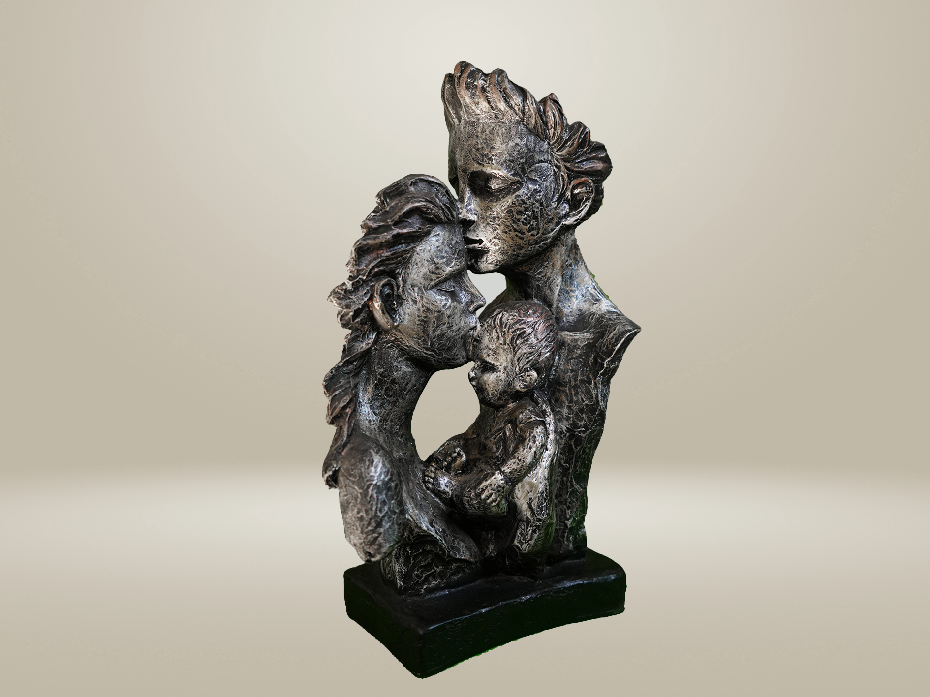 The Eternal Embrace: Family Sculpture